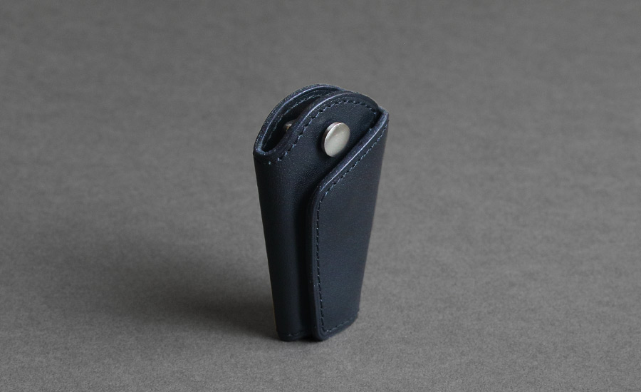 track_キーケース01_藍鉄の全体像