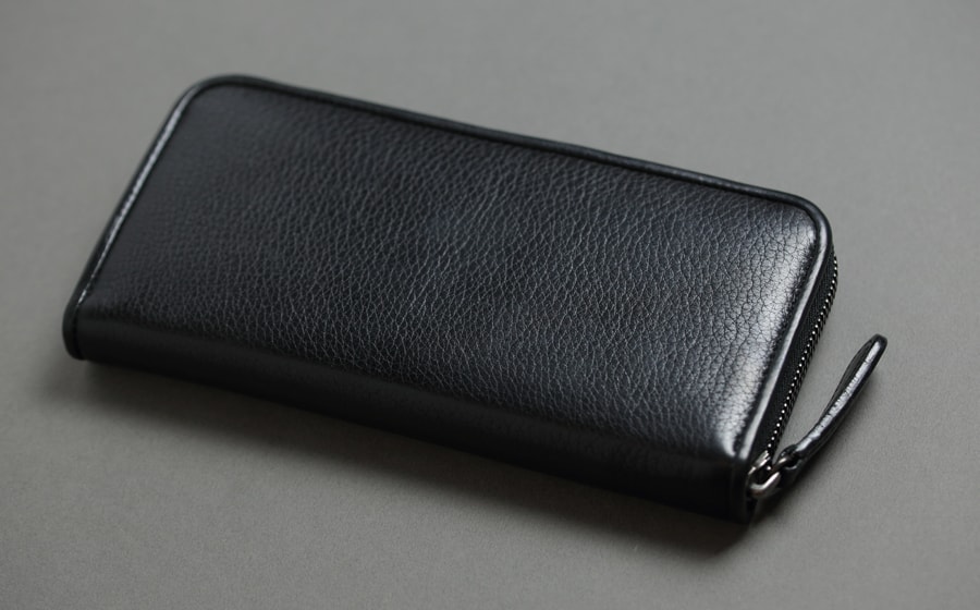 page_ラウンド長財布01 裏面のエイジング感