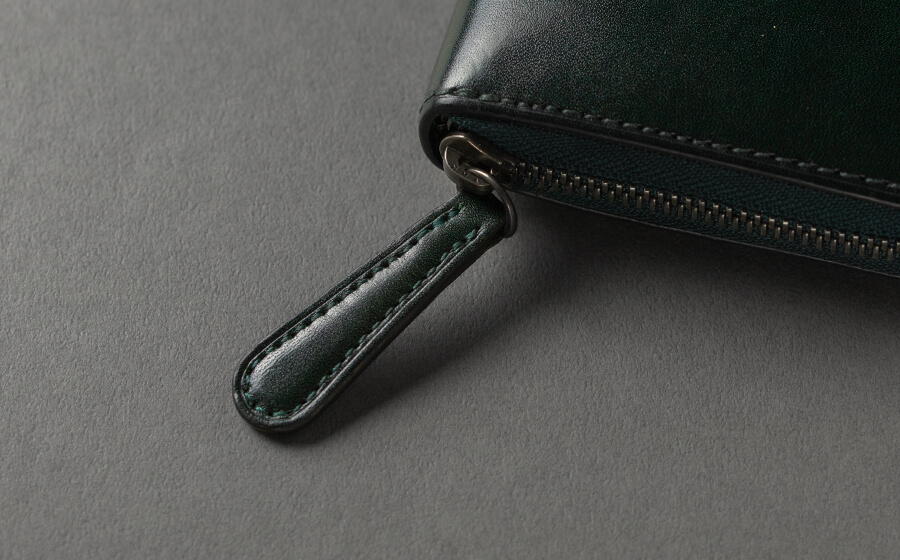 mark_ラウンド長財布02_グリーンの引き手
