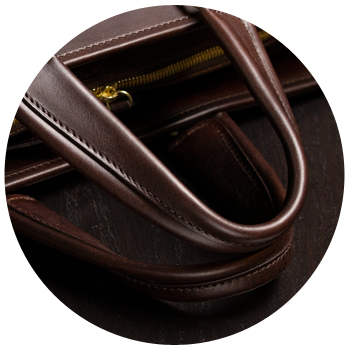 Alt81ブリーフケース３型比較／track_ブリーフケース03のハンドルの形