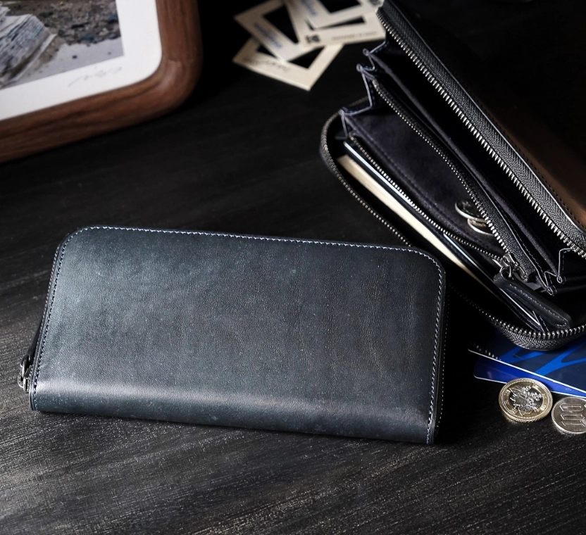 mark ラウンド長財布06