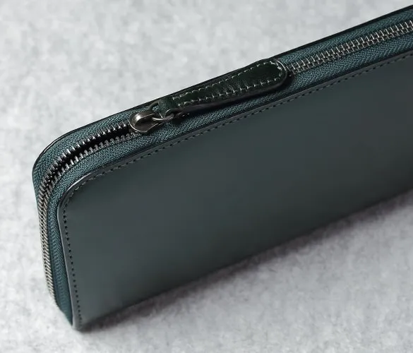 ファスナーの色味